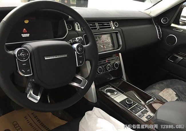 2017款路虎攬勝3.0T行政加長版 現(xiàn)車盛惠來襲