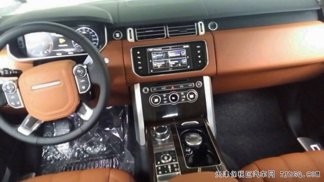 2016款路虎攬勝3.0T柴油創(chuàng)世版 21輪/二代地形現(xiàn)車136萬