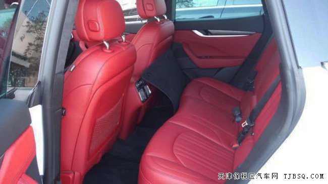 2017款瑪莎拉蒂來凡特3.0T美規(guī)版 平行進口車報價104萬