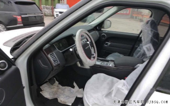2017款路虎攬勝3.0T行政版 自貿(mào)區(qū)現(xiàn)車熱賣優(yōu)惠呈現(xiàn)