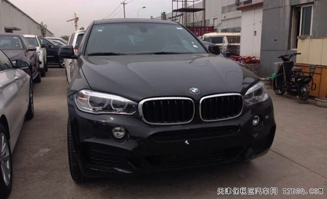 2017款寶馬X6墨西哥版 19輪/天窗/外觀(guān)包現(xiàn)車(chē)71.5萬(wàn)巨獻(xiàn)