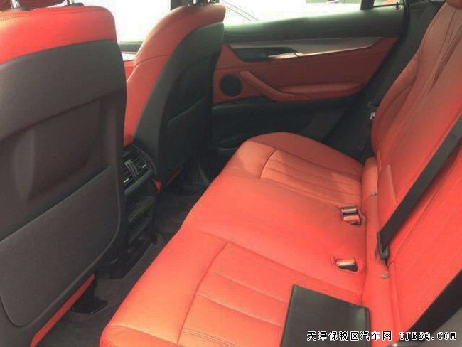 2017款寶馬X6墨西哥版 19輪/天窗/外觀(guān)包現(xiàn)車(chē)71.5萬(wàn)巨獻(xiàn)