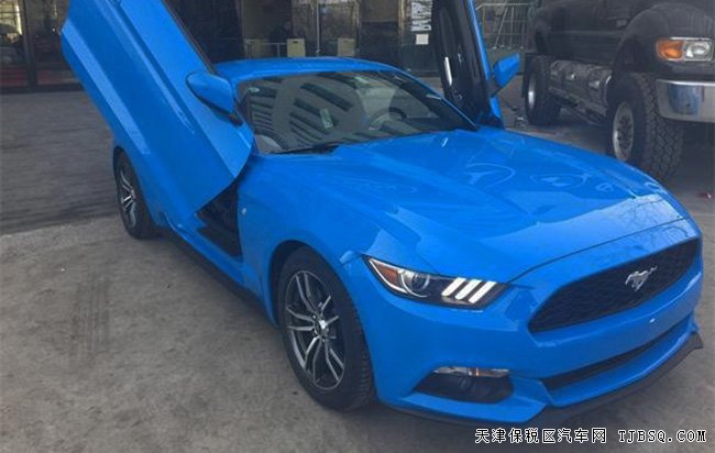 2017款福特野馬2.3T美式肌肉跑車 剪刀門版特惠