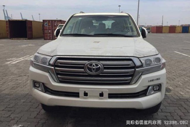 2016款豐田酷路澤4600中東版 雙差/天窗/8氣囊現(xiàn)車90萬(wàn)