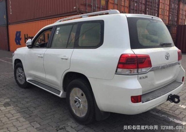 2016款豐田酷路澤4600中東版 雙差/天窗/8氣囊現(xiàn)車90萬(wàn)