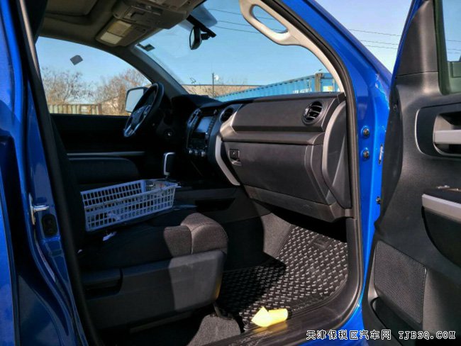 2017款豐田坦途SR5 TRD加規(guī)版皮卡 平行進(jìn)口車(chē)42.5萬(wàn)起