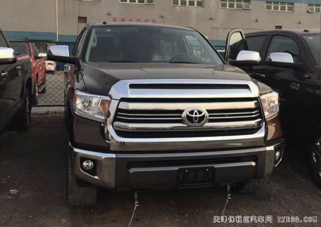 2017款豐田坦途1794紀(jì)念版皮卡 平行進(jìn)口車49.5萬優(yōu)惠購