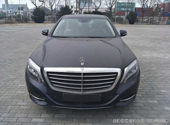 2016款奔馳S400L中東版 19輪/全景/四區(qū)空調(diào)現(xiàn)車114萬(wàn)