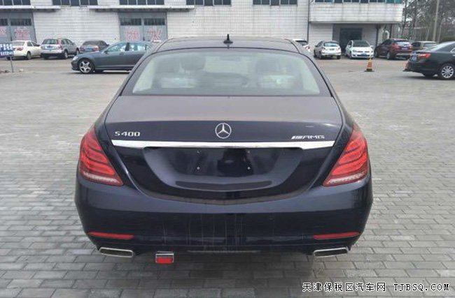 2016款奔馳S400L中東版 19輪/全景/四區(qū)空調(diào)現(xiàn)車114萬(wàn)