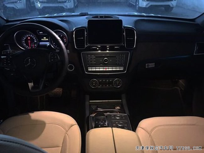 2017款奔馳GLS550加拿大版 加版現(xiàn)車(chē)熱銷(xiāo)惠滿津港