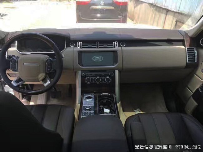 2017款路虎攬勝3.0T行政版 平行進(jìn)口現(xiàn)車報(bào)價(jià)115萬起