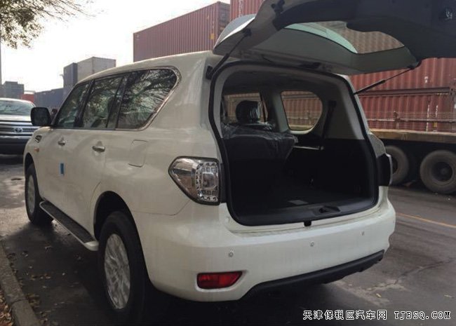 2017款日產(chǎn)尼桑途樂(lè)Y62中東版 XE版現(xiàn)車即刻擁有
