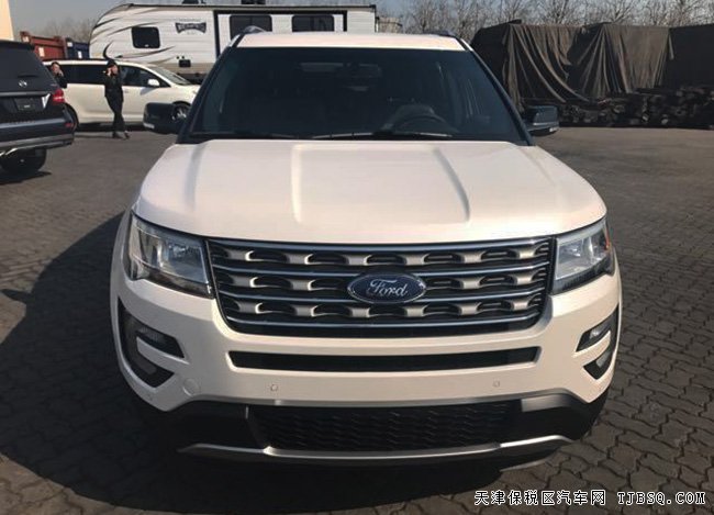 2017款福特探險(xiǎn)者2.3T加規(guī)版7座SUV 201A包現(xiàn)車41.5萬起