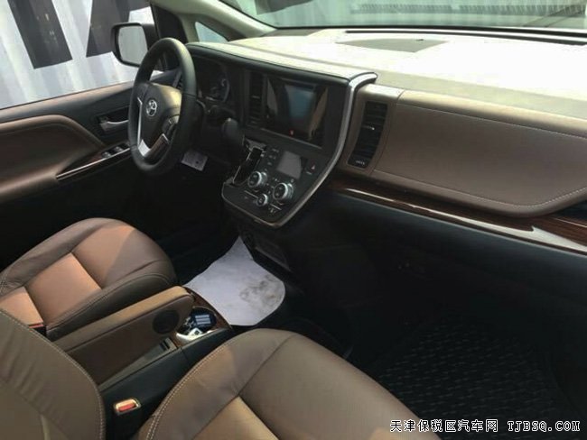17款豐田塞納3.5L四驅版/頂配版 平行進口車報價49萬起