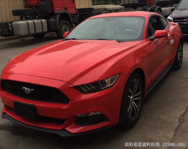 2017款福特野馬2.3T美式肌肉跑車 平行進口現(xiàn)車32萬熱賣