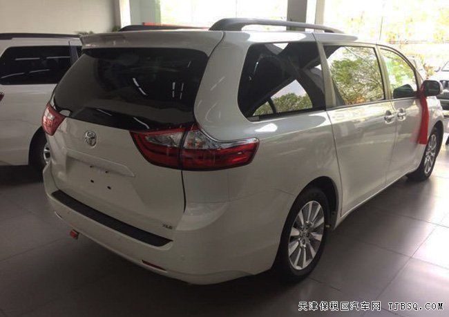 2017款豐田塞納3.5L兩驅(qū)版XLE 天窗/真皮現(xiàn)車48萬(wàn)優(yōu)惠購(gòu)