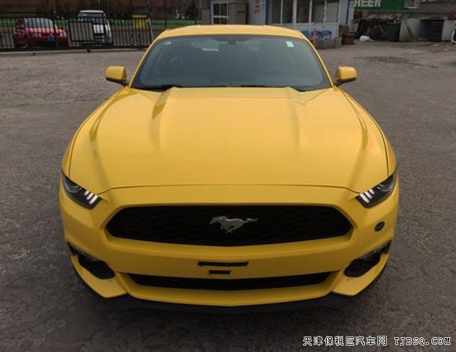 2017款福特野馬2.3T肌肉跑車 保稅區(qū)現(xiàn)車盡享折扣