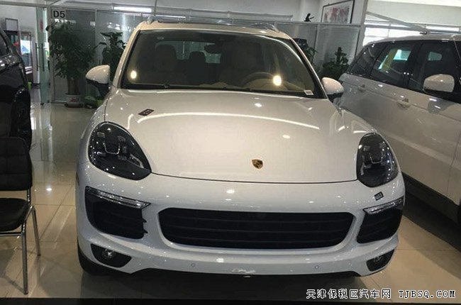 平行進(jìn)口車(chē)保時(shí)捷卡宴3.6L 2017汽油版現(xiàn)車(chē)巨獻(xiàn)