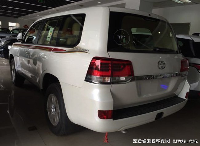 17款豐田蘭德酷路澤4000中東版 平行進(jìn)口車現(xiàn)車震撼讓利