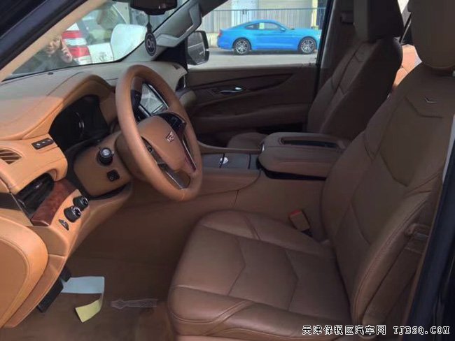 2017款凱迪拉克凱雷德6.2L 平行進(jìn)口車惠滿津城