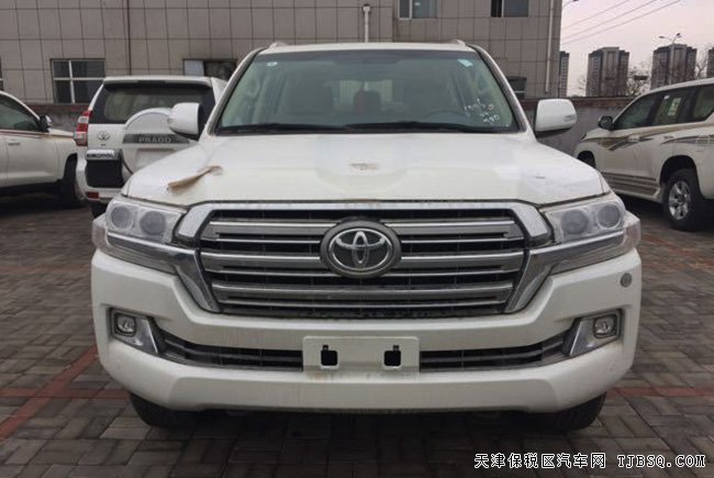 2017款豐田酷路澤5700中東版 12氣囊/天窗現(xiàn)車102萬(wàn)勁惠