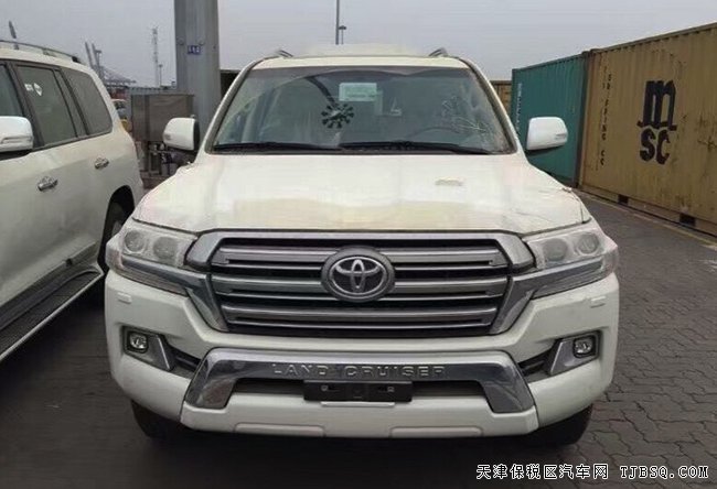 2017款豐田酷路澤5700 中東版陸巡5.7L優(yōu)惠盡享