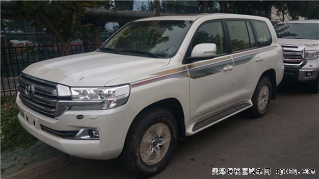 平行進(jìn)口豐田陸巡4600中東版 17款4.6L現(xiàn)車(chē)熱銷