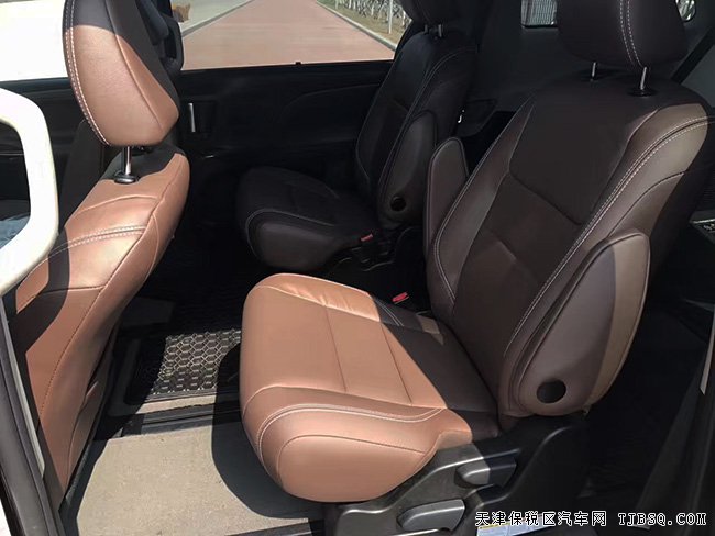 2017款豐田塞納3.5L兩驅版XLE/四驅頂配版 現車47.5萬起