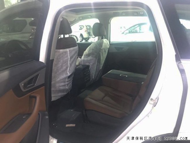 2016款奧迪Q7歐規(guī)版 5座/電吸門/全景天窗現(xiàn)車65萬樂享