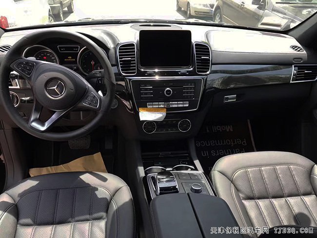 17款奔馳GLS450美規(guī)版 全景/外觀包/哈曼卡頓現(xiàn)車107萬(wàn)