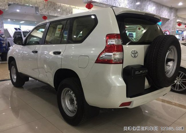 2017款豐田普拉多2700中東版 外掛備胎現(xiàn)車37.5萬優(yōu)惠購