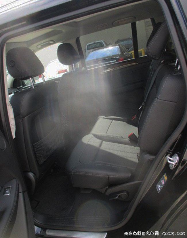 17款奔馳GLS450美規(guī)版 全景/輔助包/燈包/20輪現(xiàn)車112萬