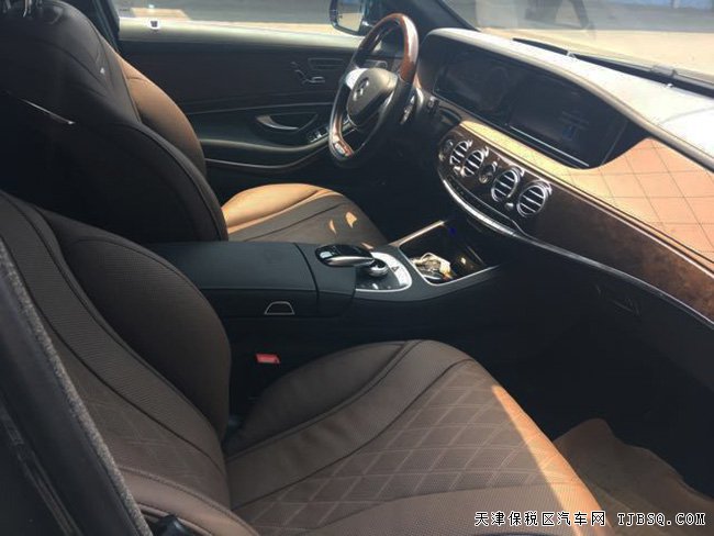 2017款奔馳邁巴赫S600豪華座駕 現(xiàn)車火熱銷售