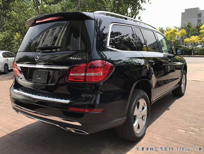 17款奔馳GLS450美規(guī)版7座 天津港現(xiàn)車優(yōu)惠今夏