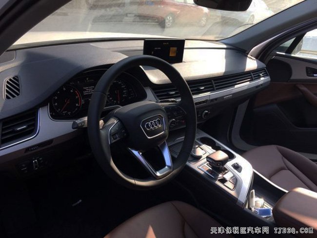 2016款奧迪Q7歐規(guī)版2.0T 全景天窗/電吸門現(xiàn)車65萬巨獻