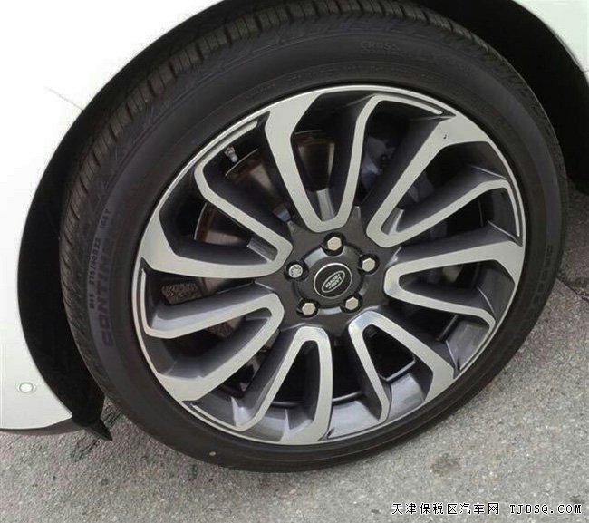 2017款路虎攬勝5.0T創(chuàng)世加長版 22輪/雷達(dá)測距現(xiàn)車245萬