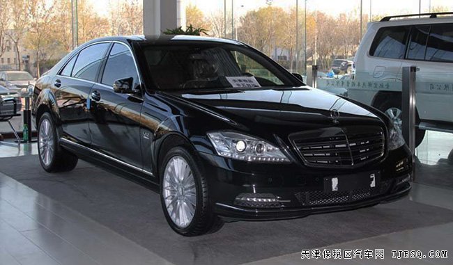 2017款奔馳邁巴赫S600L 豪華轎車現(xiàn)車夏季優(yōu)惠