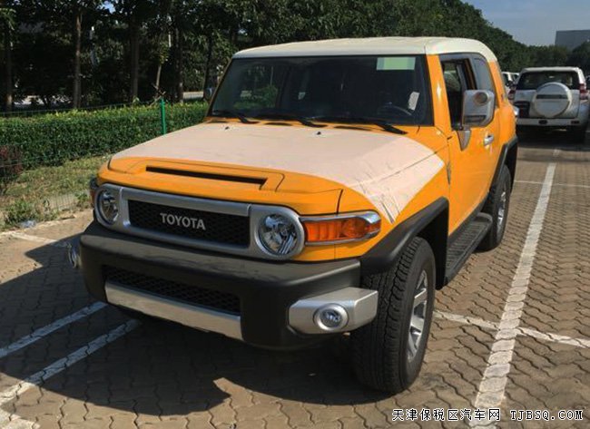 2017款豐田FJ酷路澤4.0L 中東版經(jīng)典越野驚爆熱賣