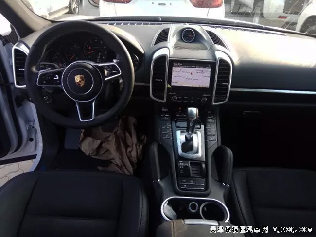 2017款保時捷卡宴3.6L汽油版 墨版現(xiàn)車搶先特惠