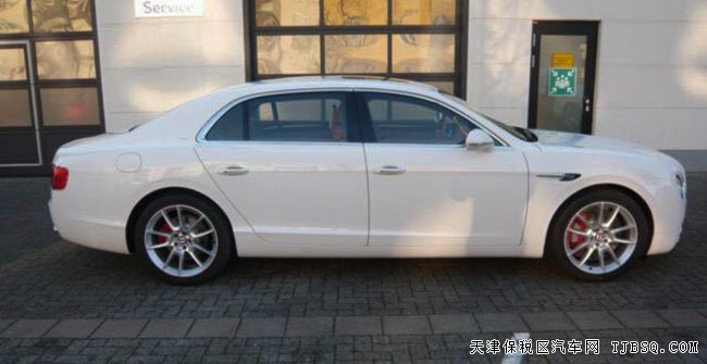 2017ewYV8SWҎ(gu)4.0T ƽM(jn)ڬF(xin)܇̓r(ji)ُ(gu)