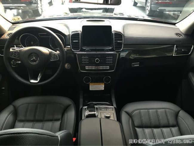 2017款奔馳GLS450美規(guī)版 天津港現(xiàn)車絢麗夏日惠購