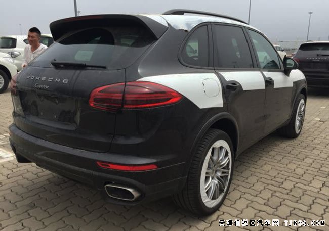 2017款保時(shí)捷卡宴3.6L汽油墨西哥版 18輪/全景現(xiàn)車91萬(wàn)