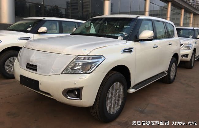 2017款日產(chǎn)尼桑途樂中東版SE 七座/天窗/18輪現(xiàn)車56.8萬