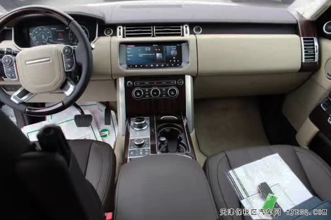 2017款路虎攬勝3.0T行政版 自貿(mào)區(qū)現(xiàn)車優(yōu)惠尊享