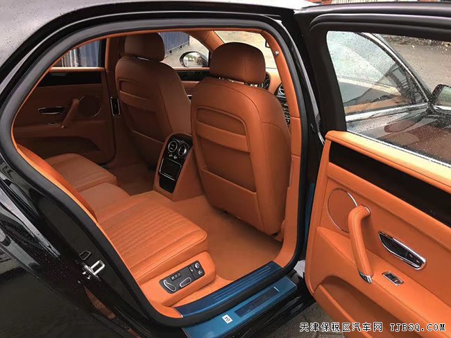 2017款賓利飛馳V8S歐規(guī)版 20輪/天窗/舒適包現(xiàn)車275萬