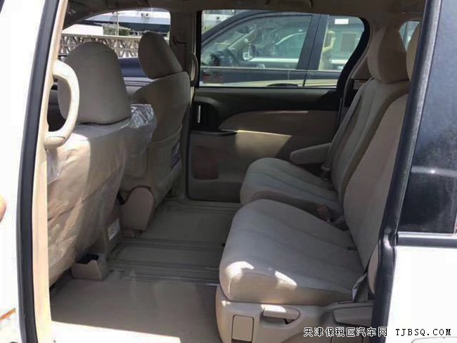2017款豐田普瑞維亞大霸王 2.4L中東版現(xiàn)車優(yōu)惠購