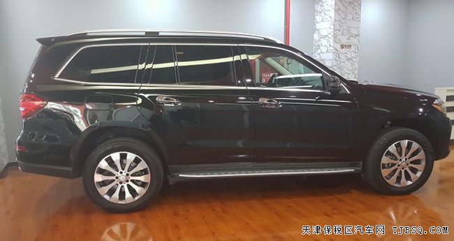 平行進口車奔馳GLS450七座SUV 17款現(xiàn)車絢麗來襲