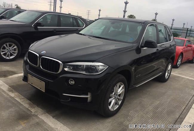 2016款寶馬X5中東版經(jīng)典SUV 平行進口現(xiàn)車68萬震撼酬賓