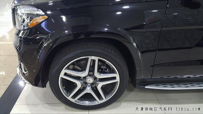 2017款奔馳GLS450加拿大版 自貿(mào)區(qū)現(xiàn)車驚艷來襲
