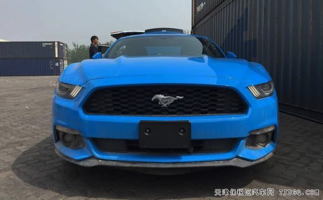 2017款福特野馬2.3T加規(guī)版 美式肌肉跑車現(xiàn)車搶先特惠